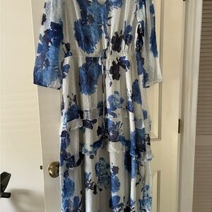 Blue Floral V-Neck Maxi Dress - Women's
